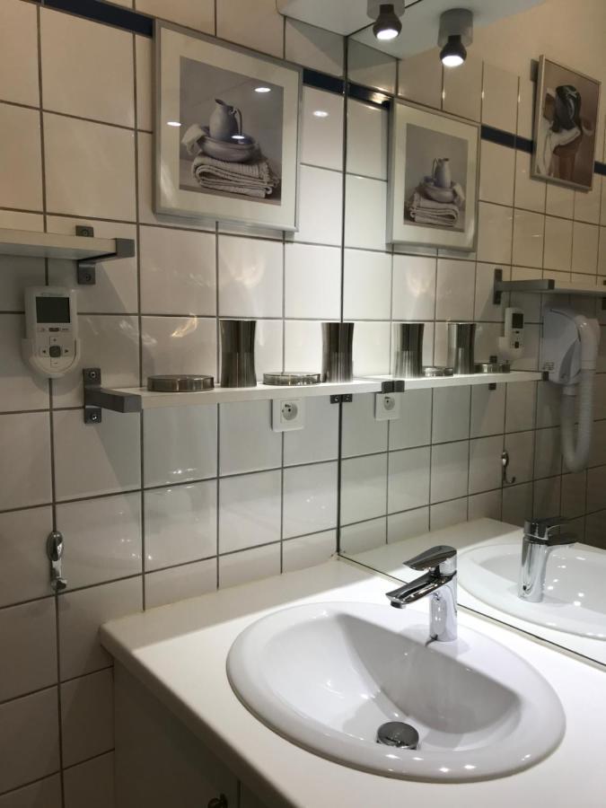 T2 +Alcove, Recent 4/5 Pers. Parking. Balcon. Wifi Apartment Cauterets Bagian luar foto